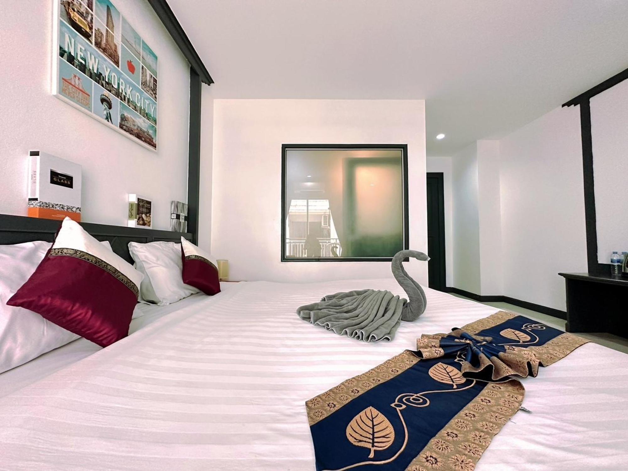 Hotel Baya Phuket Patong Pokoj fotografie