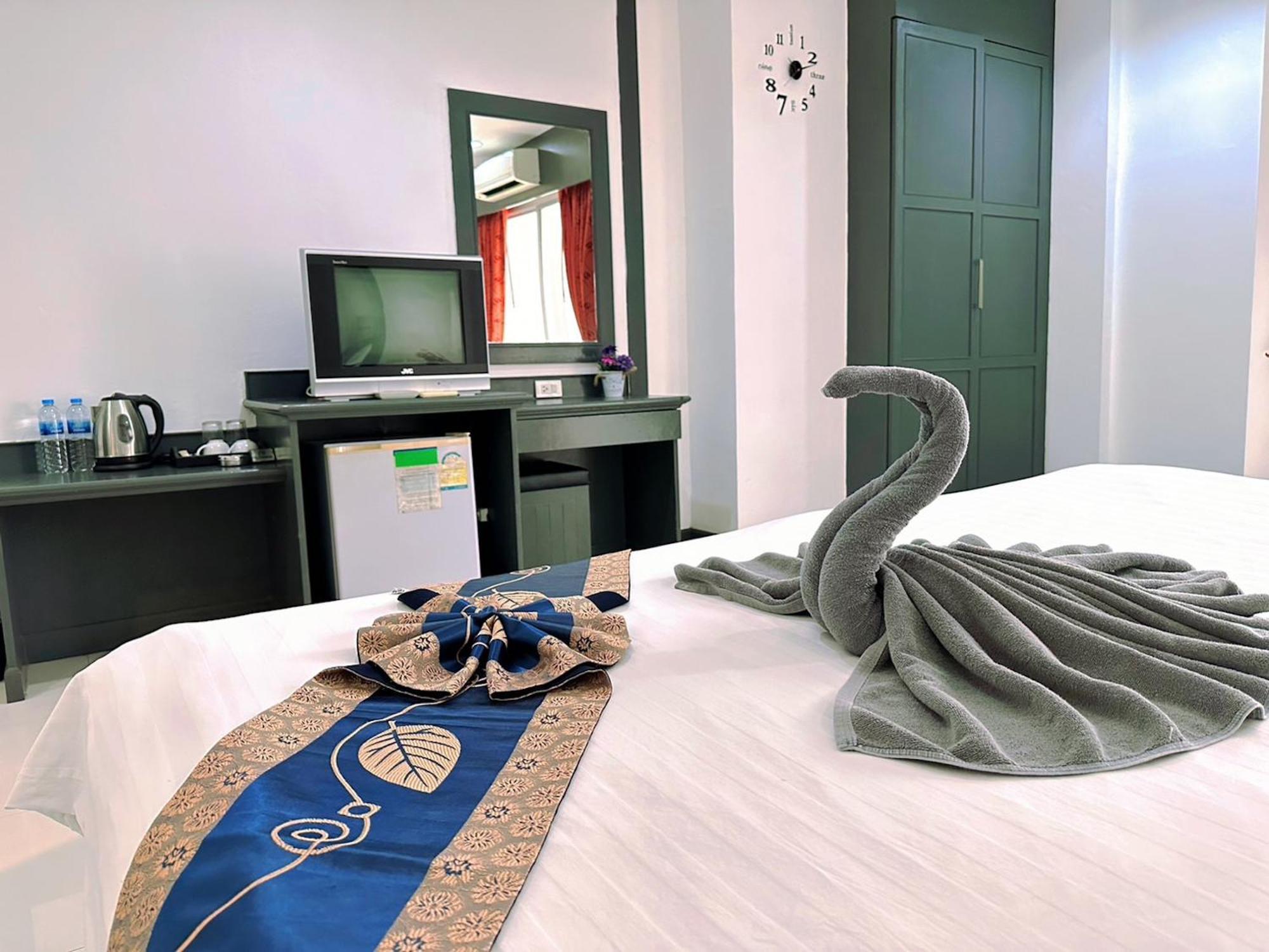 Hotel Baya Phuket Patong Pokoj fotografie