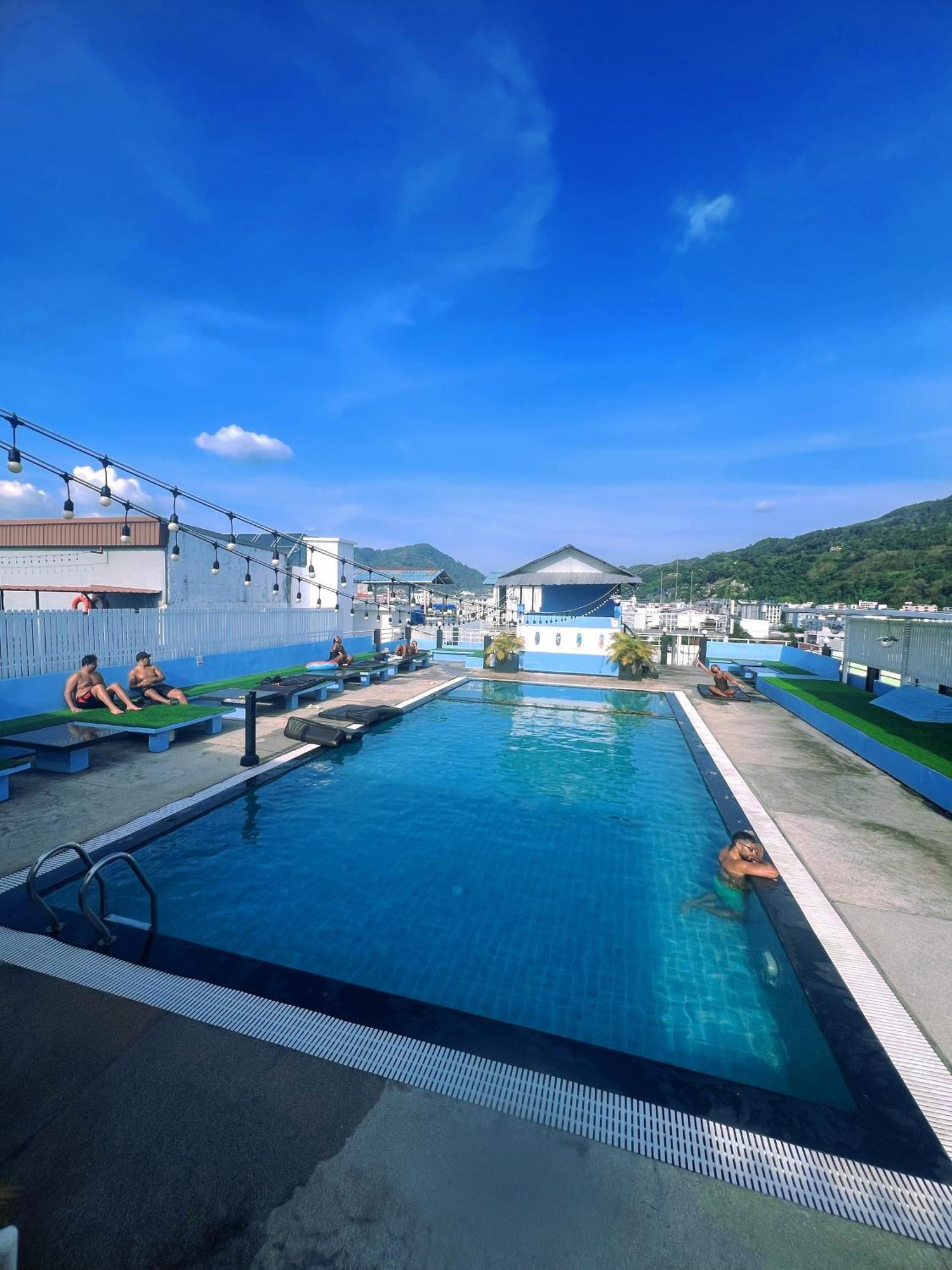 Hotel Baya Phuket Patong Exteriér fotografie